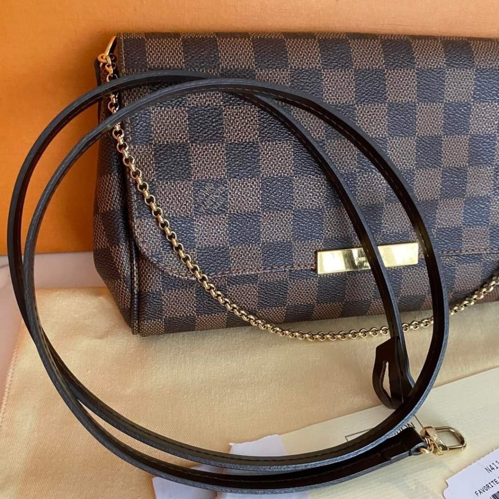 SOLD Louis Vuitton Authentic DE Favorite MM